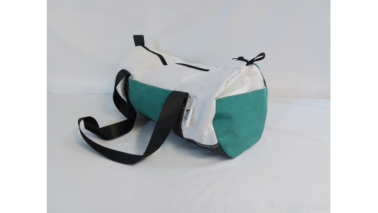 spskip037-rbag-recyclage-voile-sac-piscine-blanc-vert-180724-3